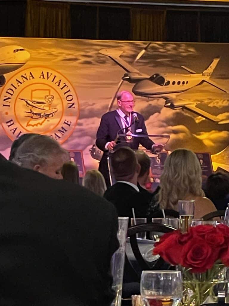 Bob Duncan speaks at Indiana Aviation Hall of Fame Induction Ceremony